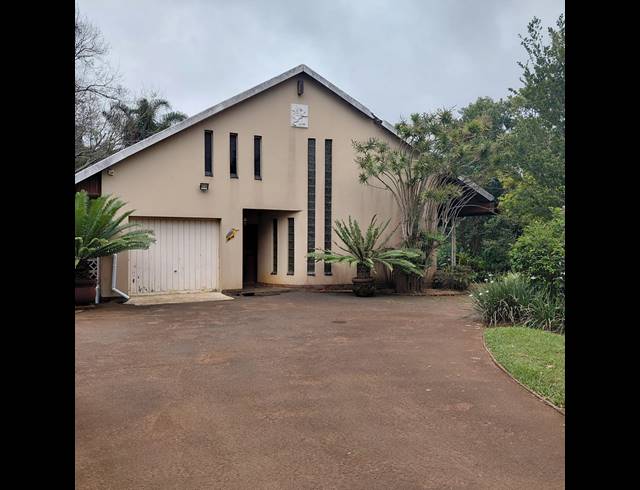 3 BEDROOM HOUSE FOR SALE IN FOREST HILLS